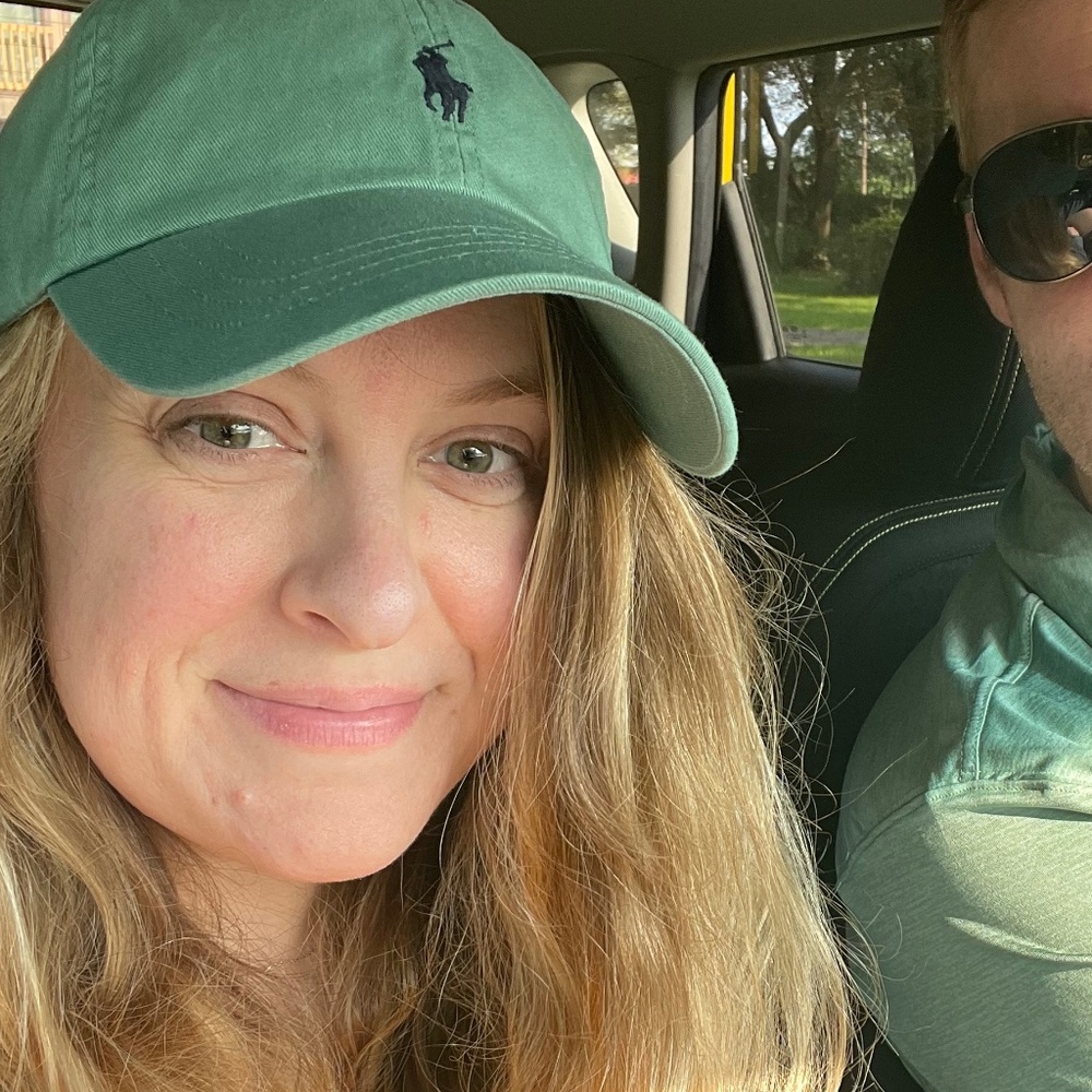 Meet your Posher, Elizabeth